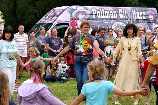 Indianerfest (Foto: Wolfgang Stenzel) Indianerfest (Foto: Wolfgang Stenzel)