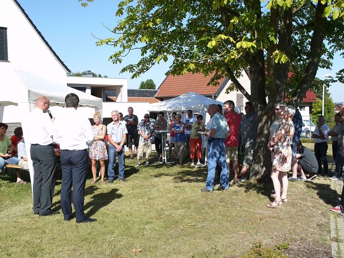Einweihung Abendstraße (Foto: Ilka Kühn) Einweihung Abendstraße (Foto: Ilka Kühn)