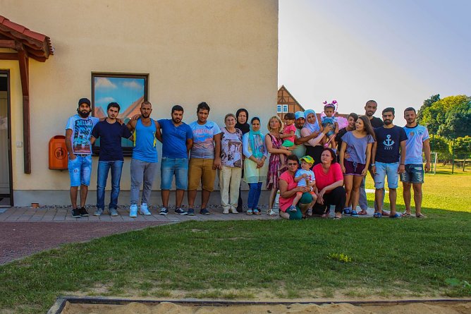 Vor dem Sportgemeinschaftshaus. (Foto: Matthias Hundeshagen) Vor dem Sportgemeinschaftshaus. (Foto: Matthias Hundeshagen)