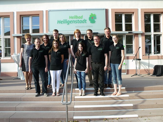 Team mit Bürgermeister und stellv. Bürgermeisterin (Foto: Ilka Kühn) Team mit Bürgermeister und stellv. Bürgermeisterin (Foto: Ilka Kühn)