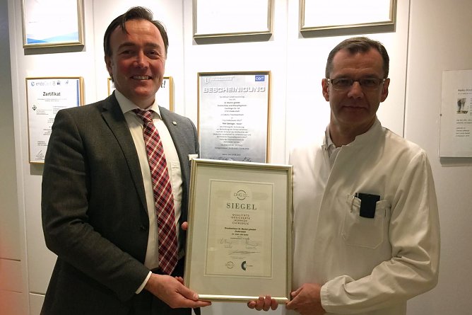 Auszeichnung (Foto: Krankenhaus St. Martini)