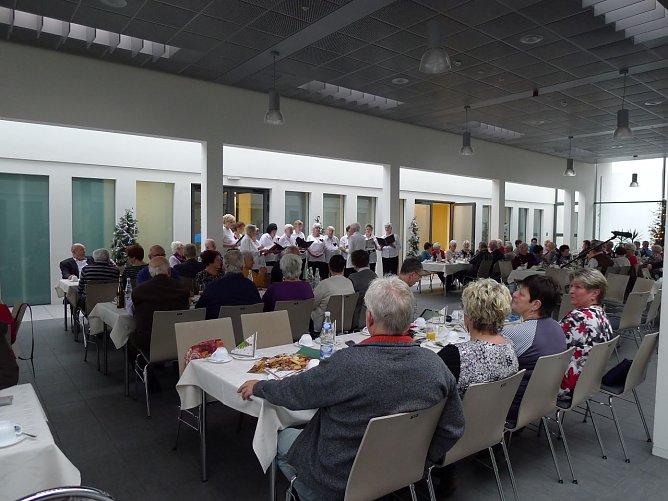 Weihnachtsfeier (Foto: Werner Probst)