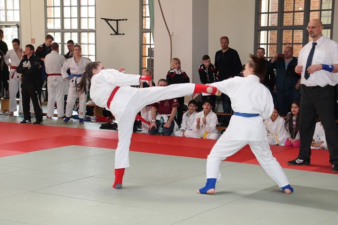 Zeitz (Foto: Ju-Jutsu) Zeitz (Foto: Ju-Jutsu)