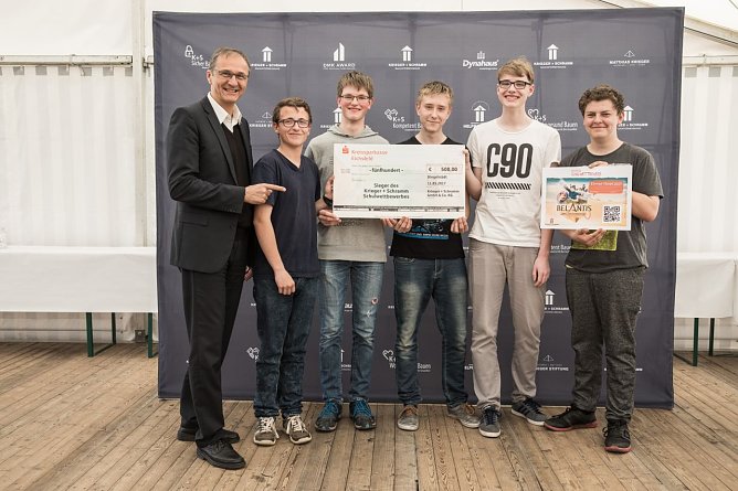 Strahlender Sieger (Foto: M. Fuhlrott) Strahlender Sieger (Foto: M. Fuhlrott)