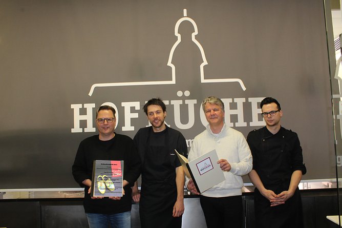 Wie Zar und Zimmermann kulinarisch umsetzen? (Foto: Karl-Heinz Herrmann) Wie Zar und Zimmermann kulinarisch umsetzen? (Foto: Karl-Heinz Herrmann)