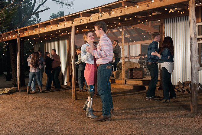 Mit dem C-Leg Lebensqualität zurück (Foto: Ottobock) Mit dem C-Leg Lebensqualität zurück (Foto: Ottobock)