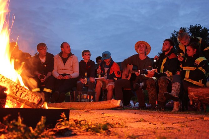 Zeltlager Husum (Foto: Feuerwehr Heiligenstadt)