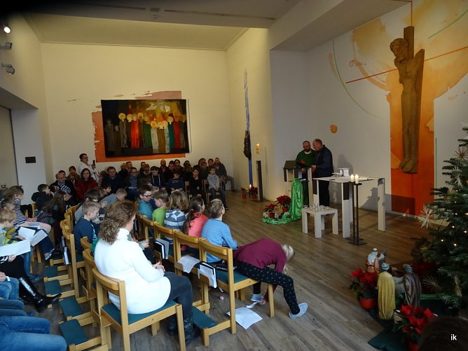 Hl. Messe (Foto: Ilka Kühn) Hl. Messe (Foto: Ilka Kühn)