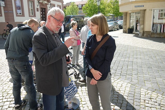 Ilka Raabe im Gespr&auml;ch mit Werner L&ouml;we (Foto: Ilka K&uuml;hn)