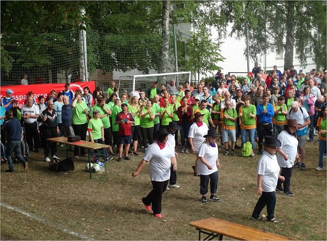 Tanzgruppe (Foto: Jana Vogt)