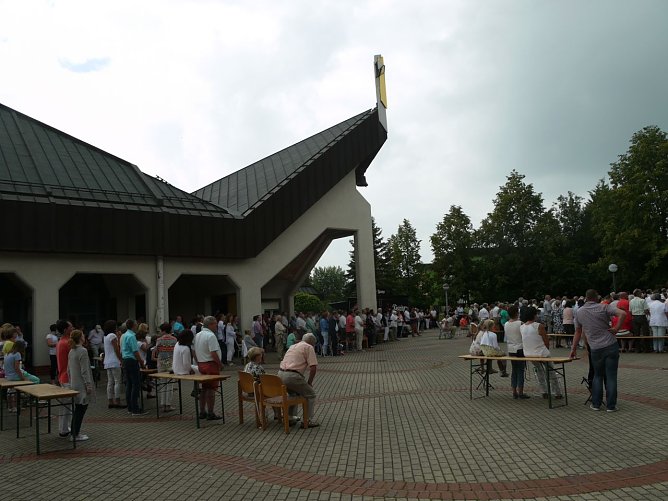 Bonifatiuskirche (Foto: Ilka Kühn) Bonifatiuskirche (Foto: Ilka Kühn)