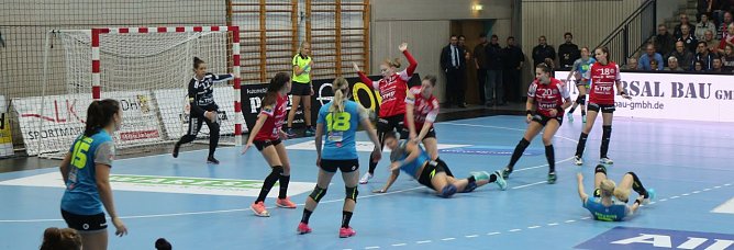 Th&uuml;ringer HC gegen RK Krim Mercator (Foto: Angelo Glashagel)