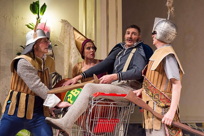 "Das Festkomitee" kommt auf die B&uuml;hne (Foto: Lisa Stern)