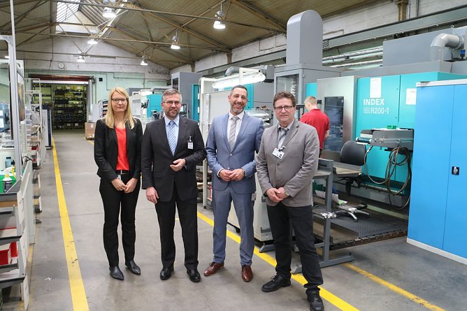 v.l.:Bianca Kegler, Karsten Froböse, Nils Köhler und Peter Hanke (Foto: Angelo Glashagel) v.l.:Bianca Kegler, Karsten Froböse, Nils Köhler und Peter Hanke (Foto: Angelo Glashagel)