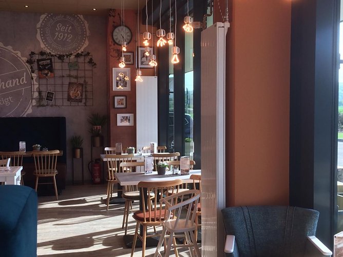 Das neue Caf&eacute; (Foto: Frank Jakob)