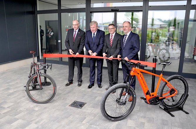 Offizielle Einweihung (Foto: Carmen M&ouml;nkemeyer)