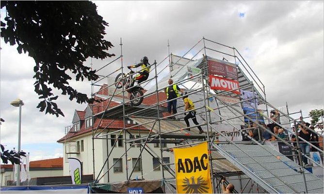 Motorsportereignis in Heilbad Heiligenstadt (Foto: J&ouml;rg H&uuml;bsch)