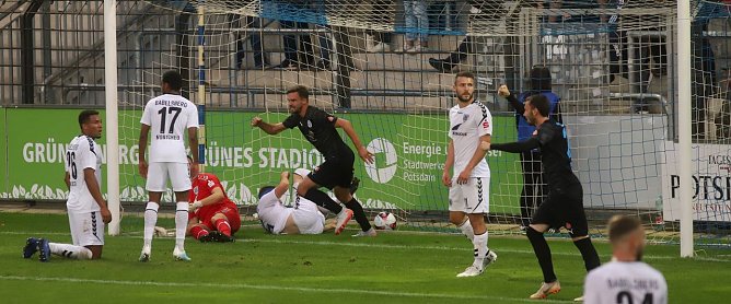 Und das ist das 0:1 f&uuml;r Wacker (Foto: M. Liedke)