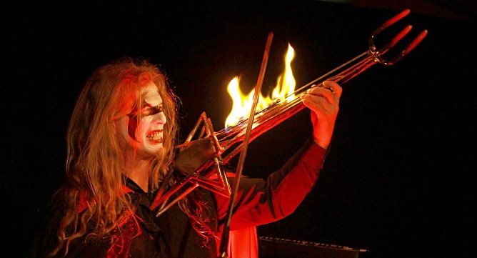 faust (Foto: HSB/Matthias Bein) faust (Foto: HSB/Matthias Bein)