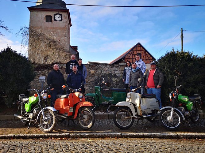 Neuer Verein in Niederb&ouml;sa (Foto: Simsonfreunde Niederb&ouml;sa)