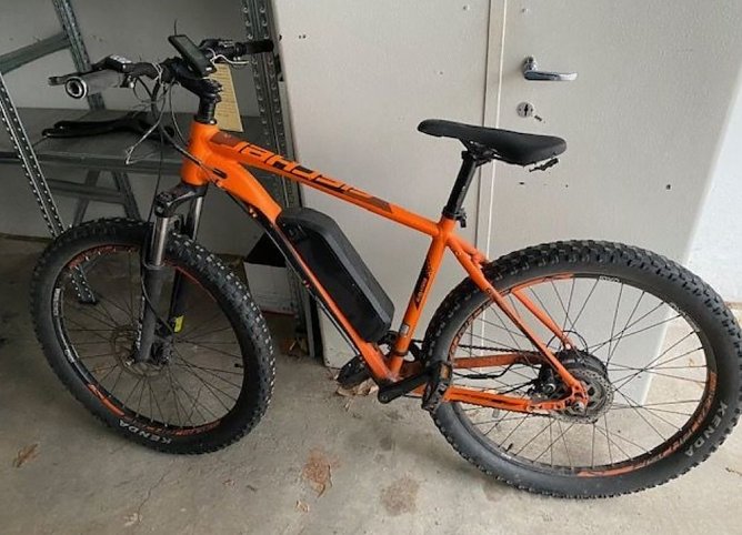 Eigentümer wird gesucht (Foto: Polizei) Eigentümer wird gesucht (Foto: Polizei)