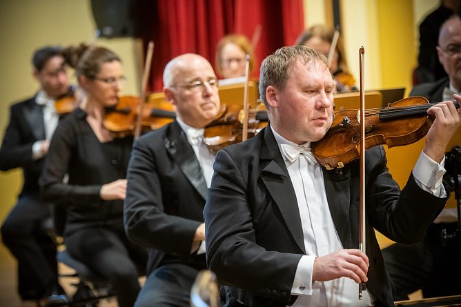 Loh-Orchester Sondershausen (Foto: M.Kneise) Loh-Orchester Sondershausen (Foto: M.Kneise)