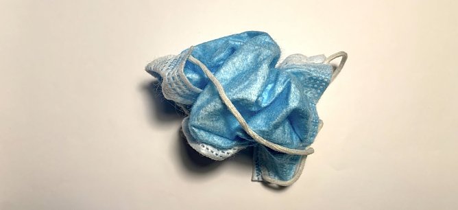 Symbol der Einschr&auml;nkungsma&szlig;nahmen: der Mund-Nasenschutz (Foto: oas)