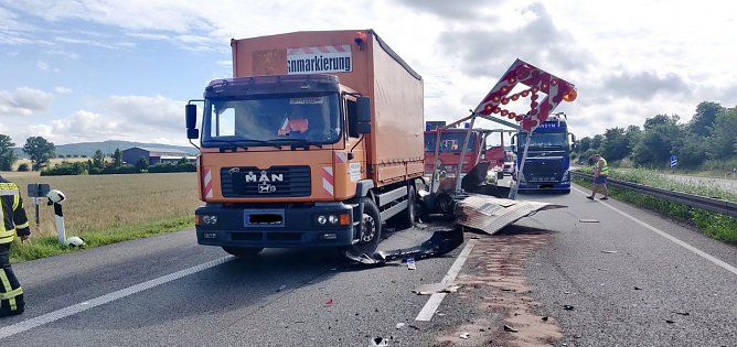 Schwerer Unfall auf der A38 (Foto: Freiwillige Feuerwehr Breitenworbis/SD)