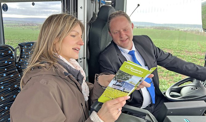 Mit dem WanderBus die Region erkunden: Am Sonntag geht die Tour mit Naturparkf&uuml;hrer Berni Mergel zum Rusteberg. (Foto: Denise Gessinger)