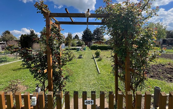 Gartengrundst&uuml;ck in Bad Frankenhausen, wo es zu dem Vorfall kam, bei dem ein Polizist verstarb (Foto: S.Dietzel)