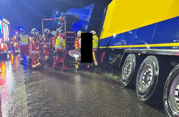 Unfall auf der A4 (Foto: Autobahnpolizei)