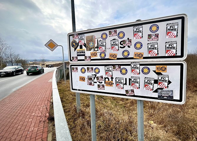 Stickerflut in Leinefelde (Foto: R.Wei&szlig;bach)