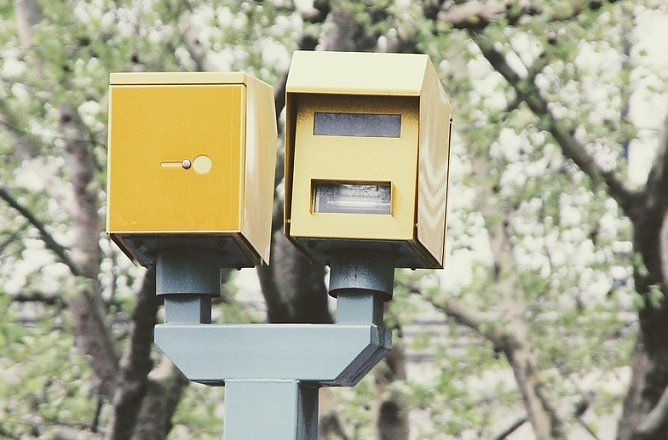 Blitzer (Symbolbild) (Foto: Peggy und Marco Lachmann-Anke auf Pixabay)