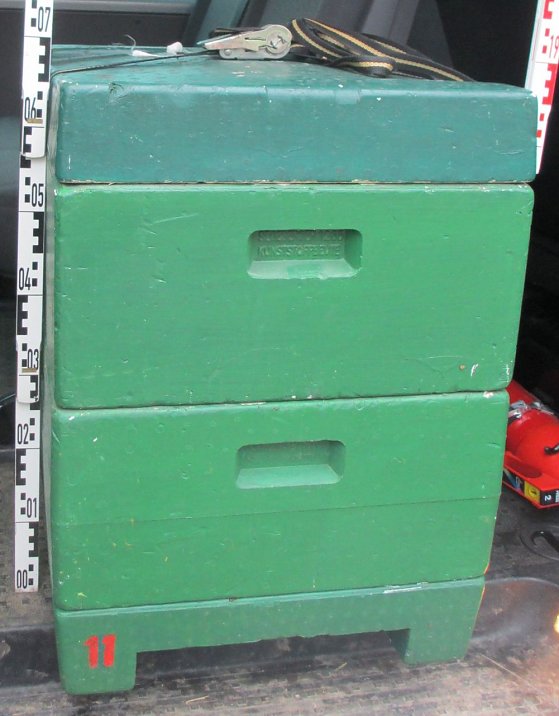 Bild: Bienenstock gestohlen