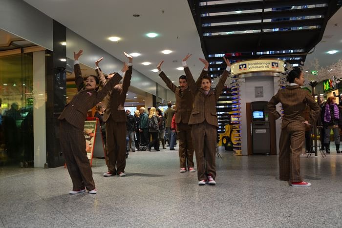 In der Galerie getanzt