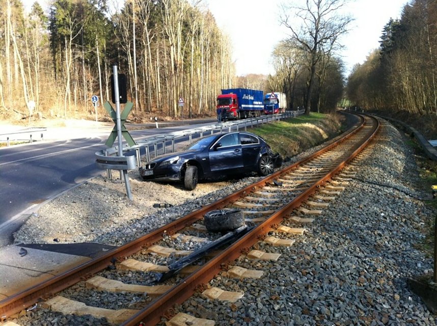 Unfall am Bahn&uuml;bergang