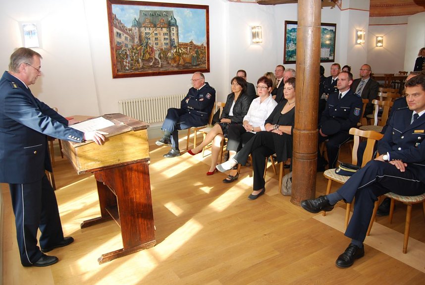 Bef&ouml;rderung bei der Nordth&uuml;ringer Polizei