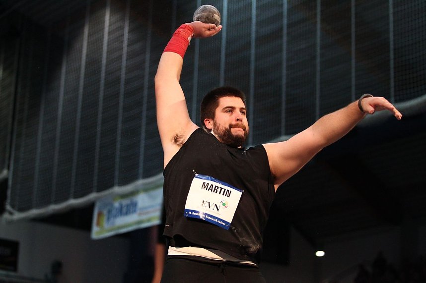 M&auml;nner beim Indoor