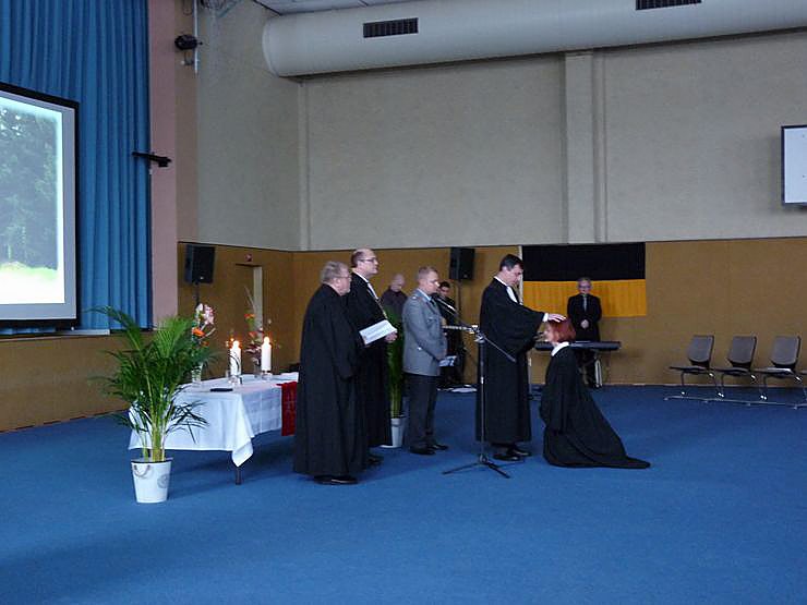 Ins Amt eingef&uuml;hrt