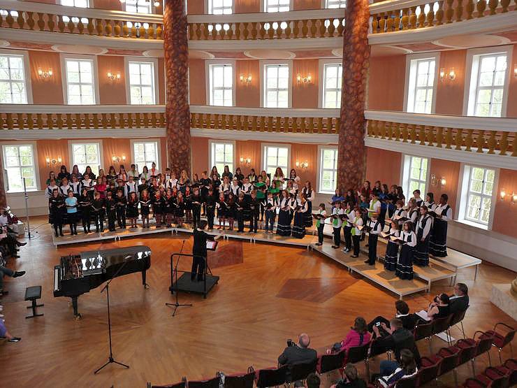 Beeindruckender "Dreiklang"