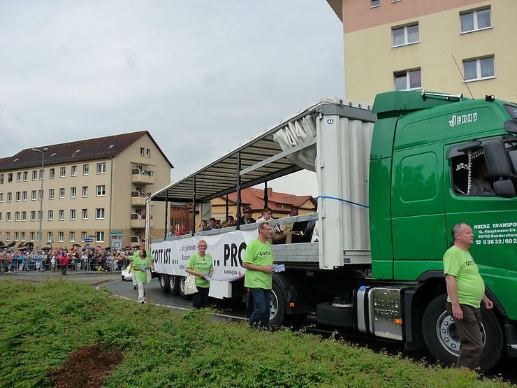 Gro&szlig;er Festumzug zum Th&uuml;ringentag