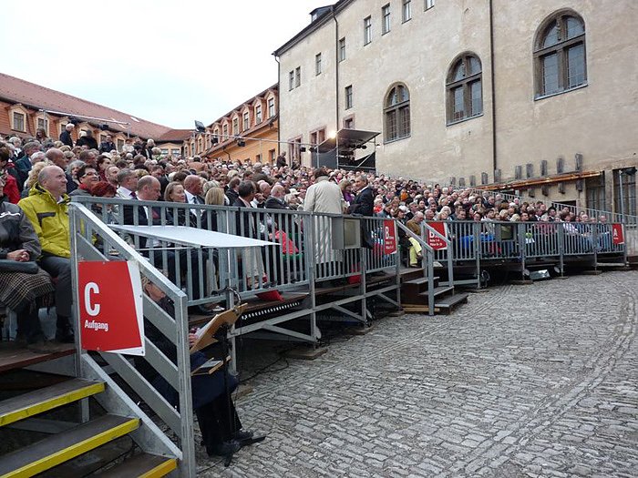 Schlossfestspiele eingel&auml;utet