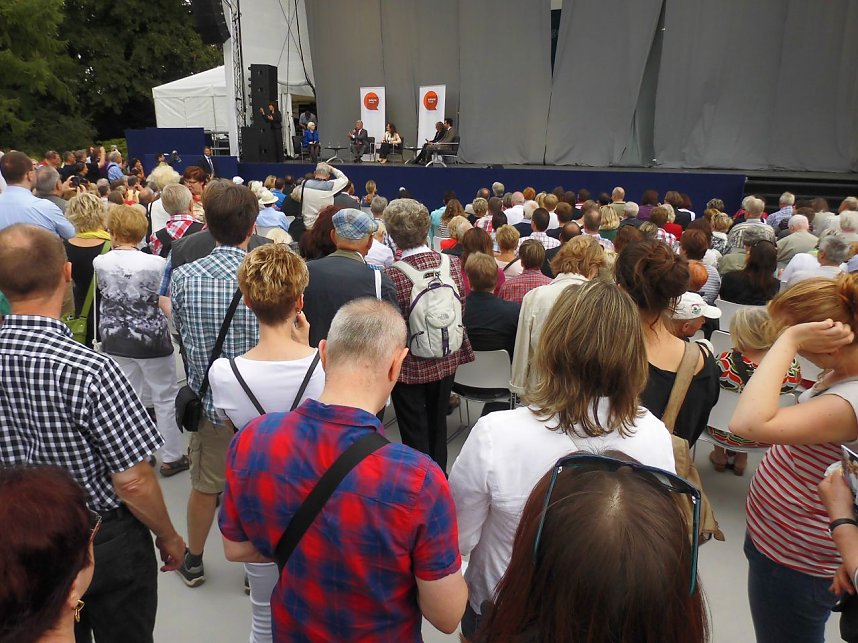 B&uuml;rgerfest im Bellevue