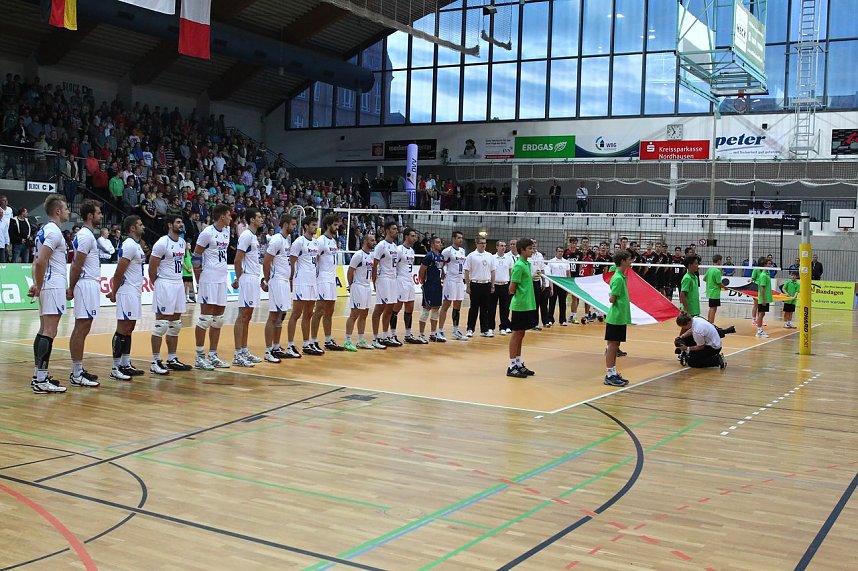 Am und neben dem Netz