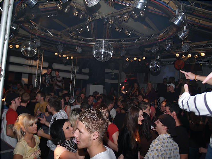 Geburtstagsfeier 13 Jahre Alte Weberei