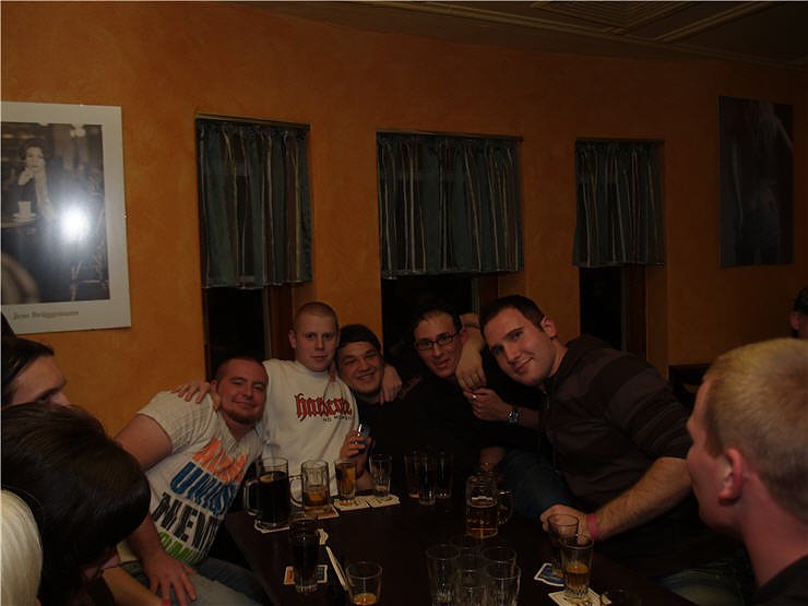 Halloween Party Nordhausen: Fris&ouml;r Jones, Grease, Destille, Schabernack