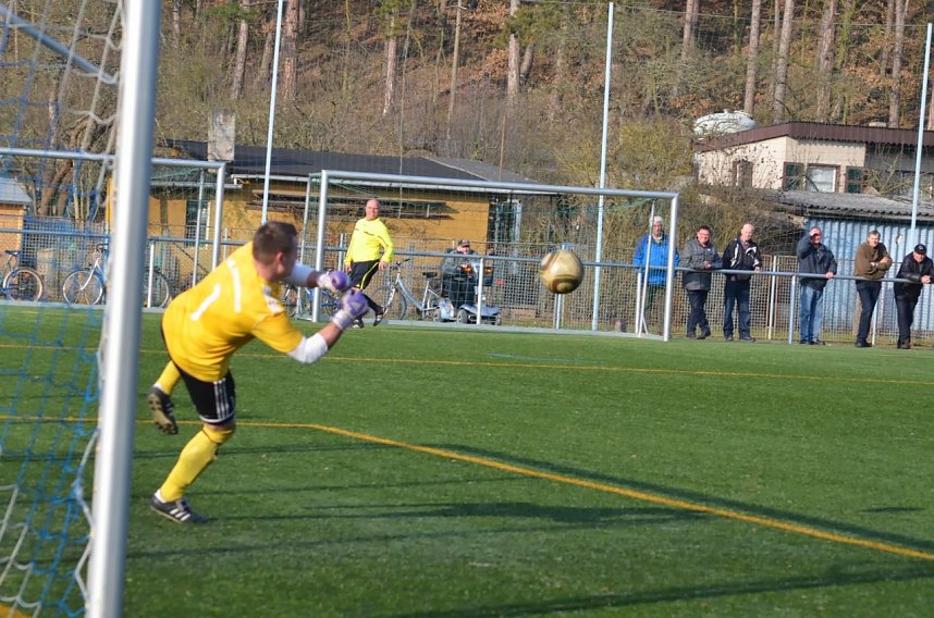 Wacker-Reserve gewinnt 2:0