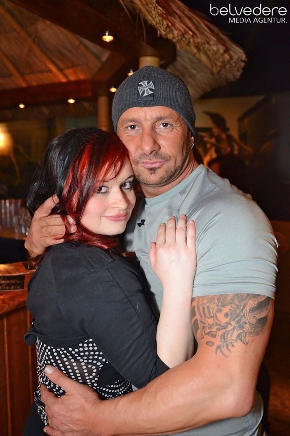 Party am Frauentags-Vorabend