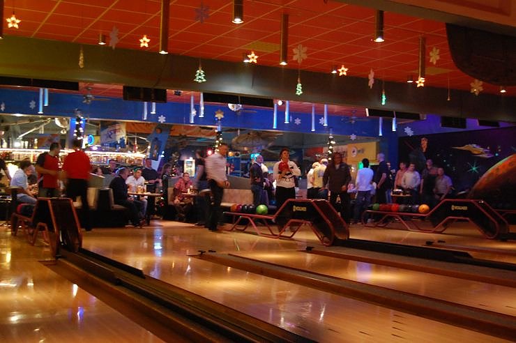 Weihnachtfeier im Starbowling Nordhausen. NNZ-City Scout on Tour