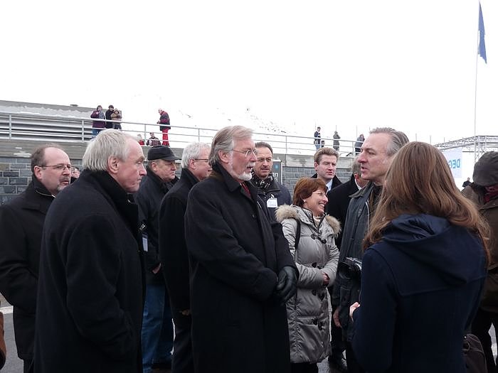 Er&ouml;ffnung Schm&uuml;cketunnel